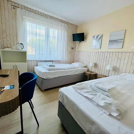 Marlin 3* ポビエロボ