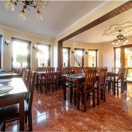 Marlin 3* ポビエロボ