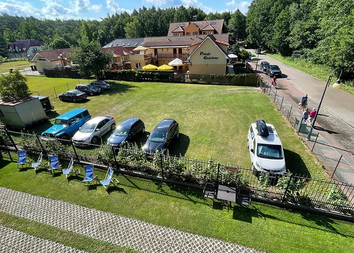 住宿加早餐酒店 Marlin 波别罗沃